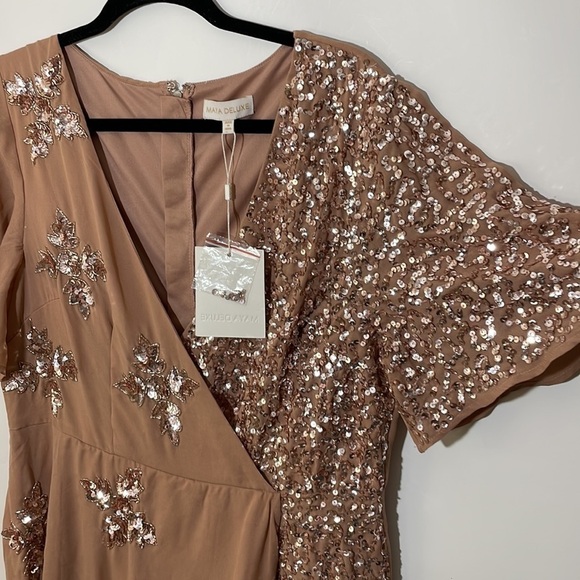 ASOS CURVE 14 Maya Deluxe embellished midi dress with contrast sequin - Picture 11 of 15